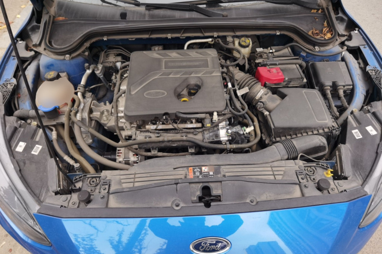 福特 福克斯 2021款 两厢 EcoBoost 180 自动ST Line局部细节24