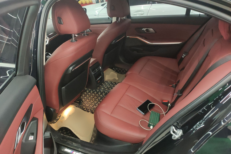 宝马3系 2022款 改款 325Li M运动套装中控内饰21