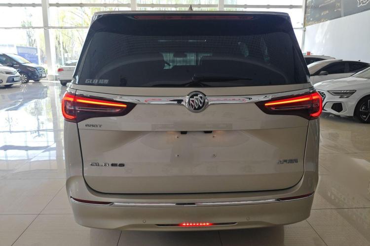 别克GL8 2020款 ES陆尊 653T 尊享型车身外观6