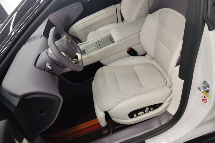 阿维塔12 2024款 650 三激光四驱GT版中控内饰19