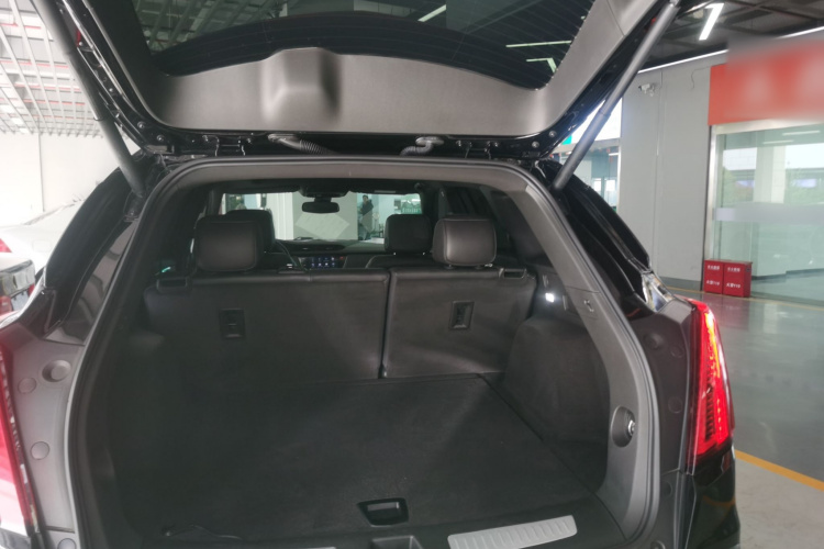 凯迪拉克XT5 2022款 2.0T 两驱豪华型局部细节23
