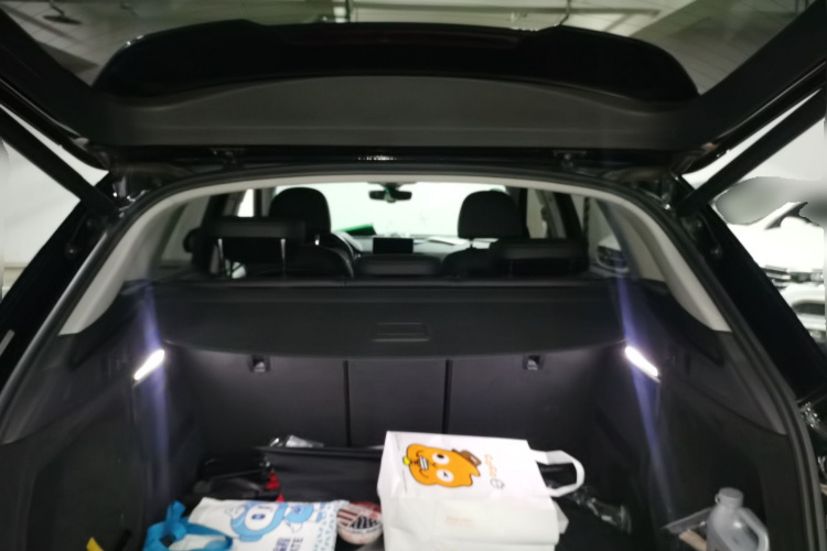 奥迪Q5L 2020款 改款 40 TFSI 荣享时尚型中控内饰23