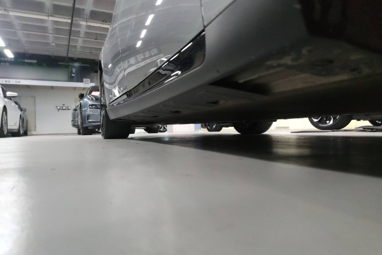 小鹏P7 2020款 670N局部细节9001