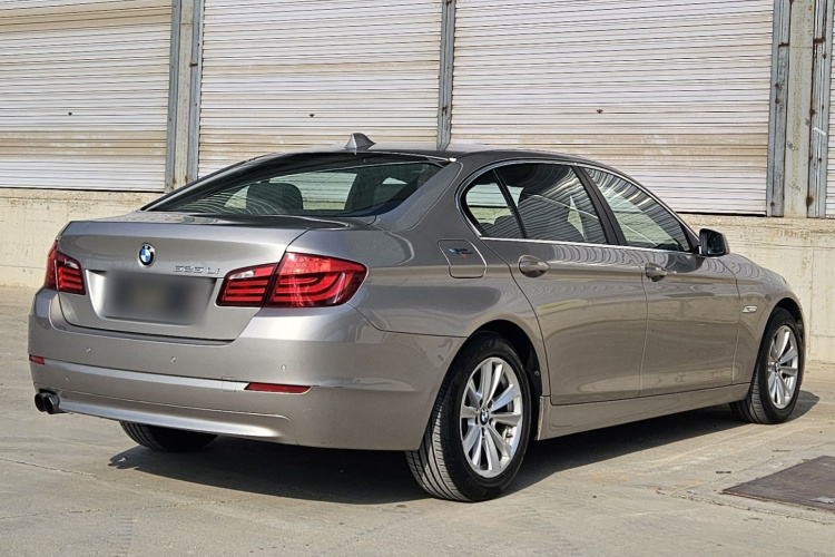 宝马5系 2013款 525Li 领先型车身外观6005