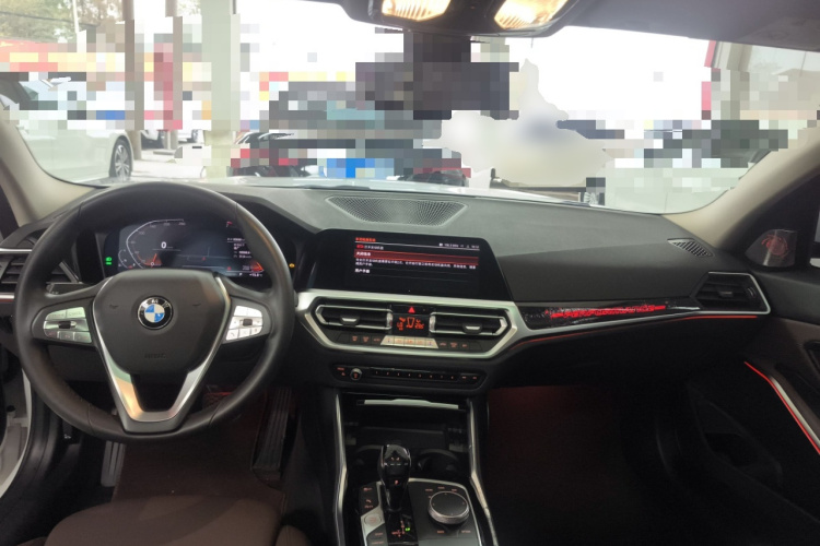 宝马3系 2021款 改款二 320i 运动套装中控内饰7002