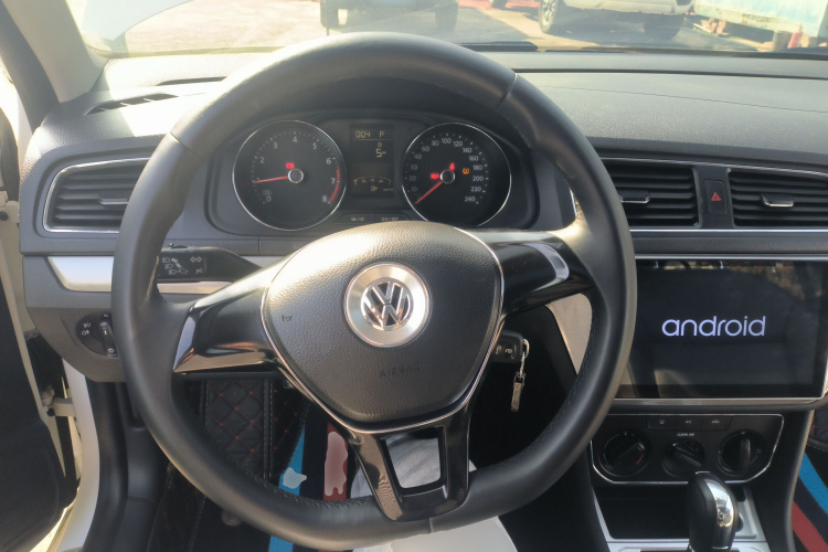 大众 朗逸 2015款 1.6L 自动舒适版中控内饰13