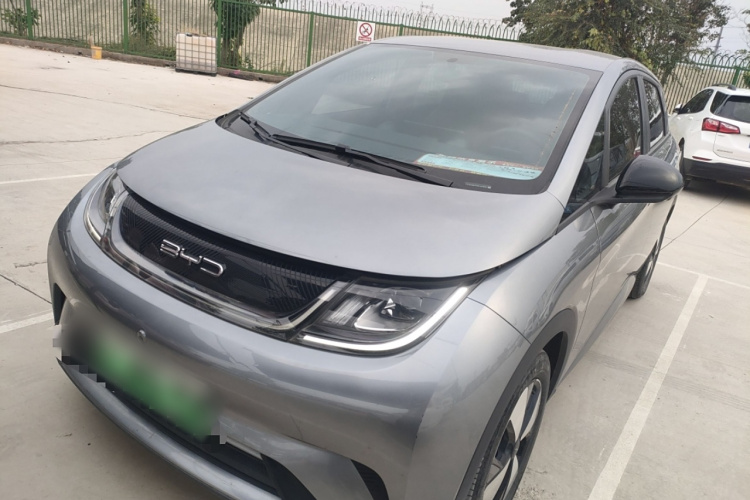 比亚迪 海豚 2023款 420km 自由版车身外观1