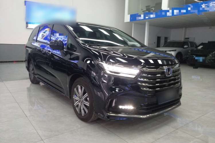 本田 奥德赛 2024款 2.0L e:HEV 锐·悦享版车身外观3