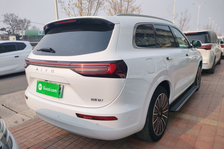 鸿蒙智行 问界M7 2022款 1.5T 四驱旗舰版车身外观7