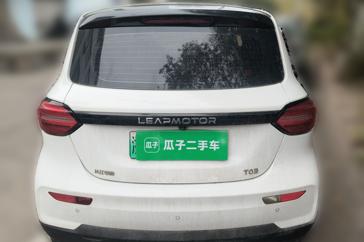 零跑汽车 零跑T03 2020款 400豪华版车身外观6