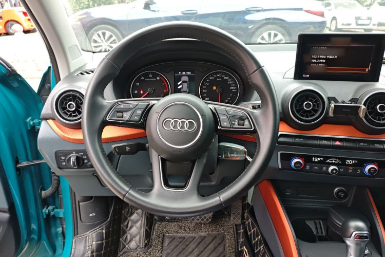 奥迪Q2L 2018款 35 TFSI 时尚致雅型 国VI局部细节13