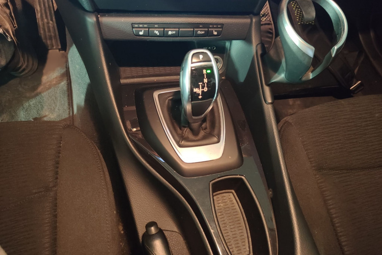 宝马X1 2015款 sDrive18i 时尚晋级版局部细节18