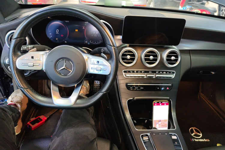 奔驰C级(进口) 2021款 C 200 轿跑车中控内饰7002