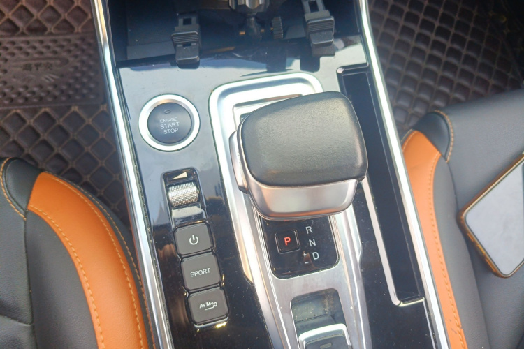 凯翼 炫界Pro 2021款 1.5T CVT劲尊版局部细节18