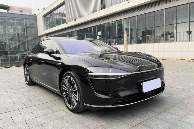 鸿蒙智行 享界S9 2024款 纯电 Ultra 四驱旗舰版车身外观6002