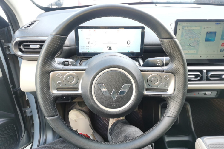 五菱汽车 五菱缤果PLUS 2024款 510km 旗舰版 四座版中控内饰13