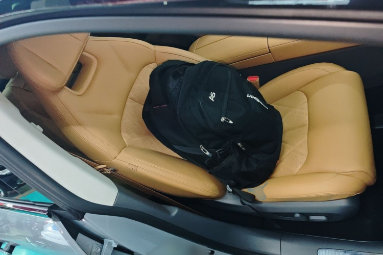 零跑汽车 零跑C01 2024款 增程 316尊享版局部细节41