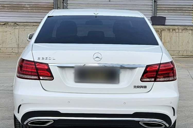 奔驰E级 2015款 改款 E 260 L 运动型车身外观6002