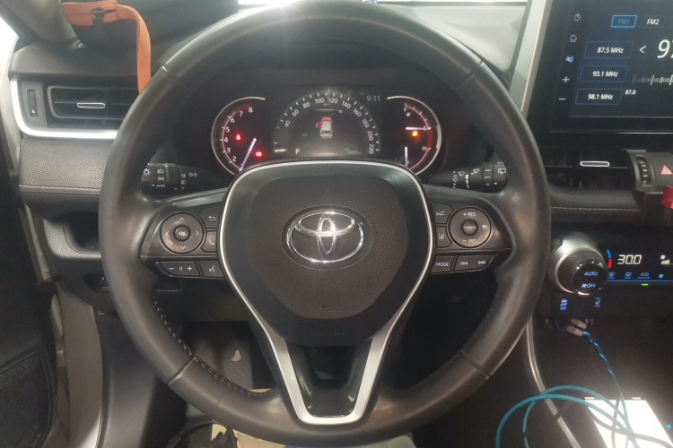 丰田 RAV4荣放 2020款 2.0L CVT两驱风尚PLUS版局部细节13