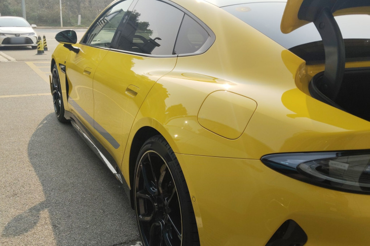 小米汽车 小米SU7 Ultra 2025款 Ultra车身外观6003