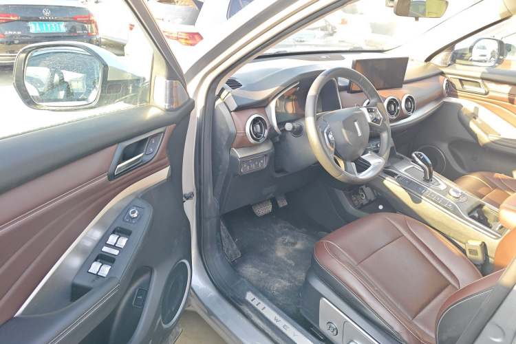 魏牌 VV6 2021款 2.0T 两驱智护+中控内饰20