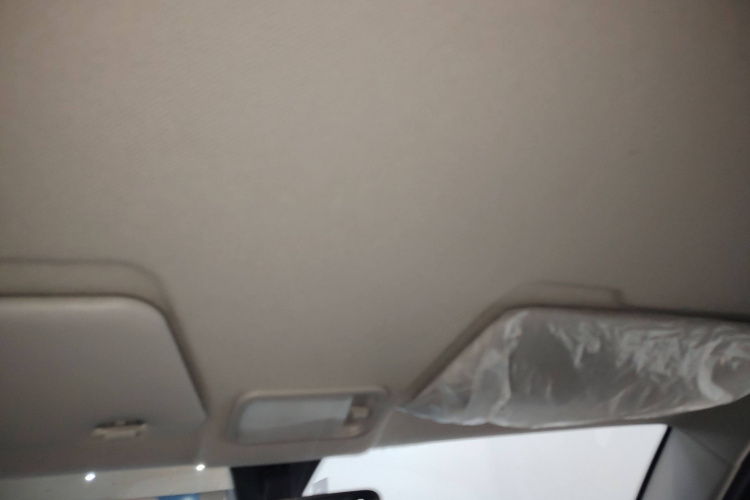 五菱汽车 宏光MINIEV 2021款 马卡龙夹心款 170km 磷酸铁锂中控内饰22