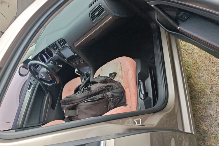 大众 高尔夫 2016款 1.6L 自动舒适型局部细节9005