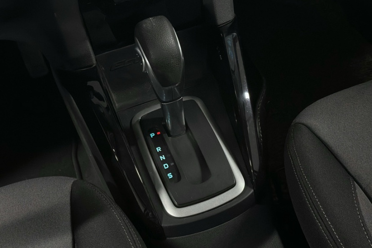 福特 翼搏 2013款 1.5L 自动风尚型中控内饰7002