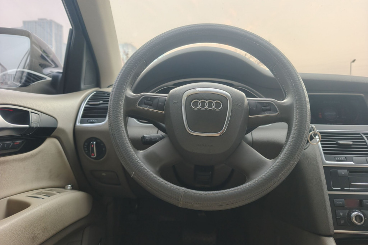 奥迪Q7 2012款 3.0 TDI 领先型局部细节13