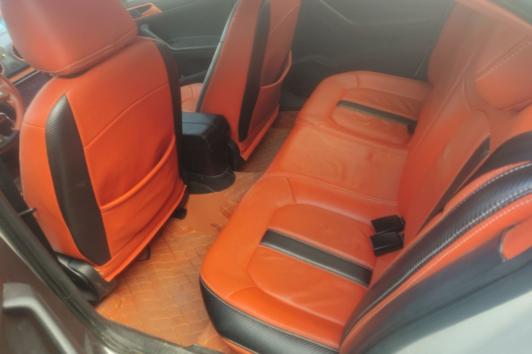 大众 捷达 2015款 质惠版 1.6L 手动时尚型中控内饰21