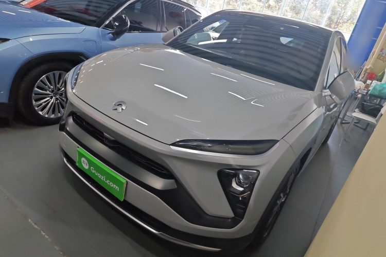 蔚来EC6 2020款 440KM 性能版车身外观1