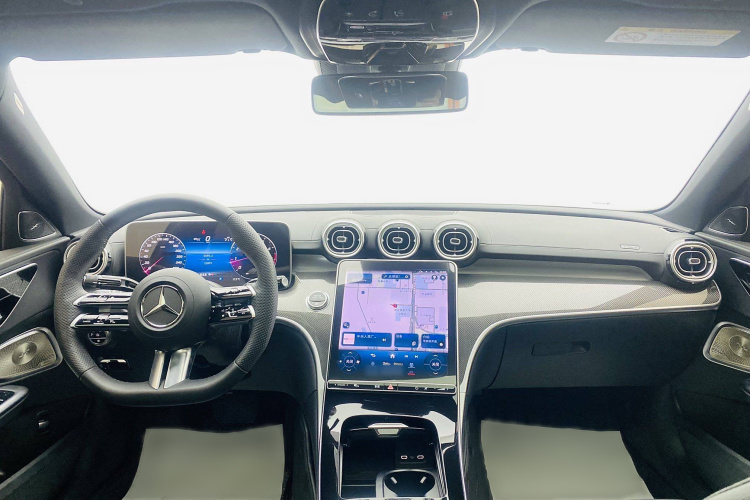 奔驰C级 2024款 C 260 L 皓夜运动版中控内饰7001