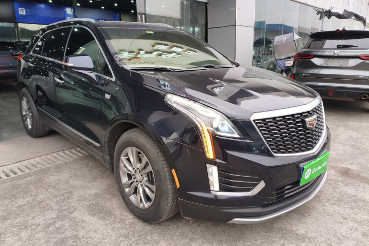 凯迪拉克XT5 2021款 2.0T 两驱豪华型车身外观3