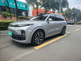 理想汽车 理想L8 2024款 Ultra