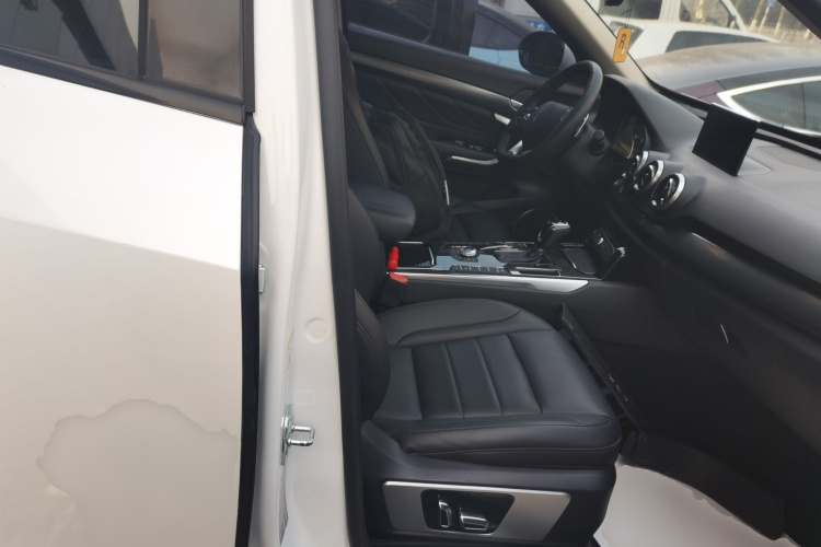 魏牌 VV7 2017款 2.0T 超豪型局部细节41