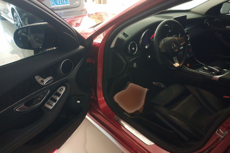 奔驰C级 2017款 改款 C 180 L 时尚型运动版中控内饰7003