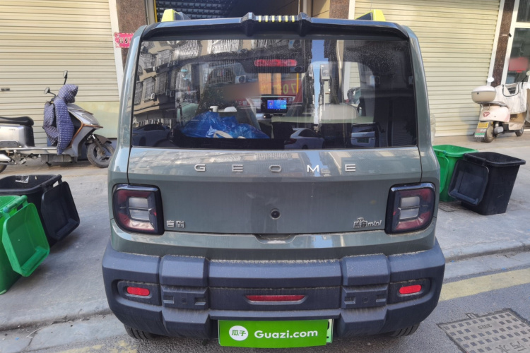 吉利银河 2025款 210km 熊猫骑士车身外观6