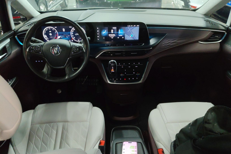 别克GL8 2022款 Avenir艾维亚 七座亲礼版中控内饰12