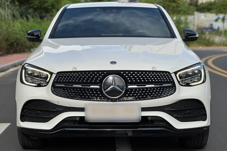 奔驰GLC轿跑 2020款 GLC 300 4MATIC 轿跑SUV车身外观6004
