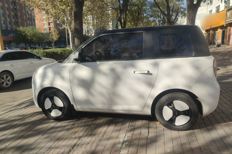 长安启源 长安Lumin 2022款 210km 香甜款车身外观4