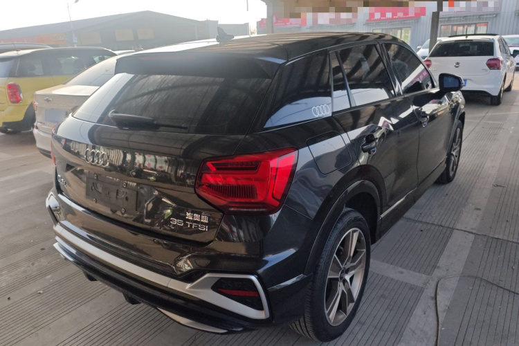 奥迪Q2L 2022款 35 TFSI 时尚动感型车身外观6005