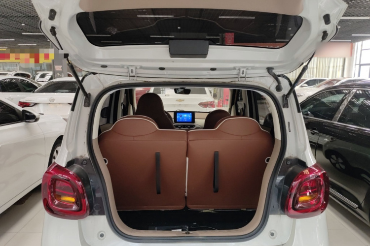 五菱汽车 宏光MINIEV 2025款 四门版 臻享款机舱底盘23