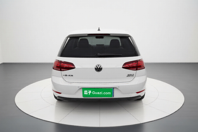 大众 高尔夫 2020款 挚爱版 280TSI DSG舒适型车身外观6