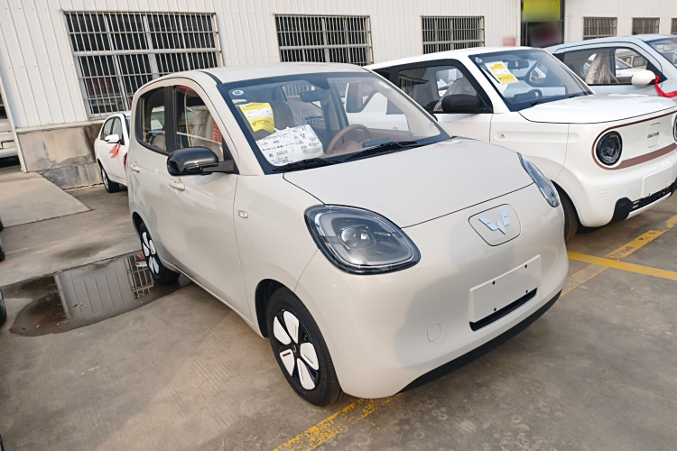 五菱汽车 宏光MINIEV 2025款 四门版 进阶款车身外观3