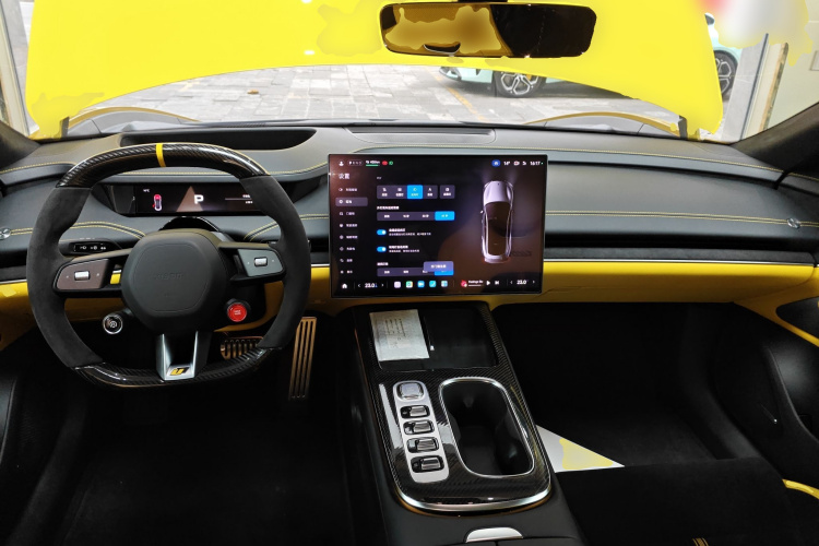 小米汽车 小米SU7 Ultra 2025款 Ultra中控内饰7002