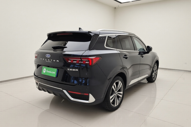 福特 领睿 2022款 改款 EcoBoost 170 尊领型车身外观7