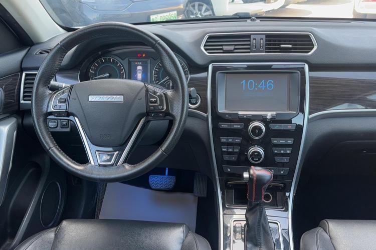 哈弗H2 2016款 红标 1.5T 自动两驱豪华型中控内饰12