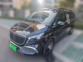 奔驰V级 2022款 V 260 L 长轴距尊贵版