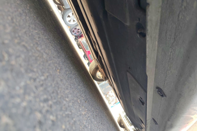 现代 领动 2016款 1.6L 自动智炫·豪华型局部细节9004