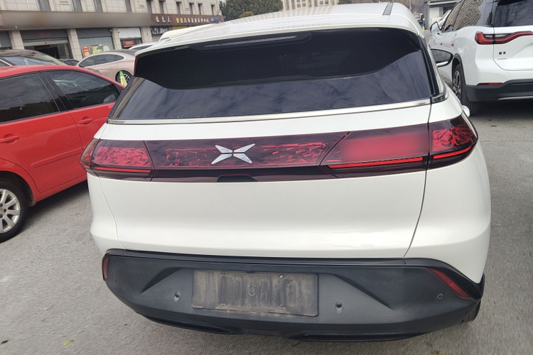 小鹏G3 2019款 智享版车身外观6